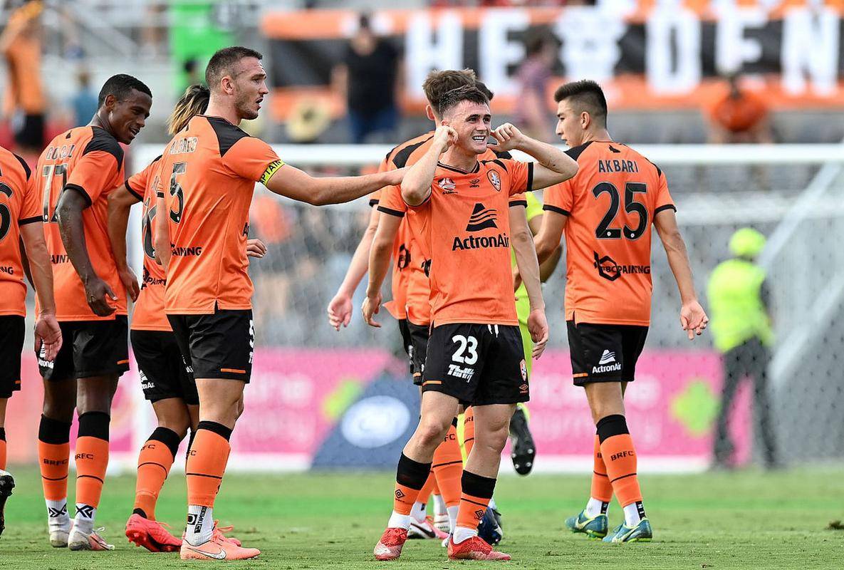 关于激烈竞争,谁能在比赛中占据上风的信息 关于激烈竞争,谁能在比赛中占据上风的信息