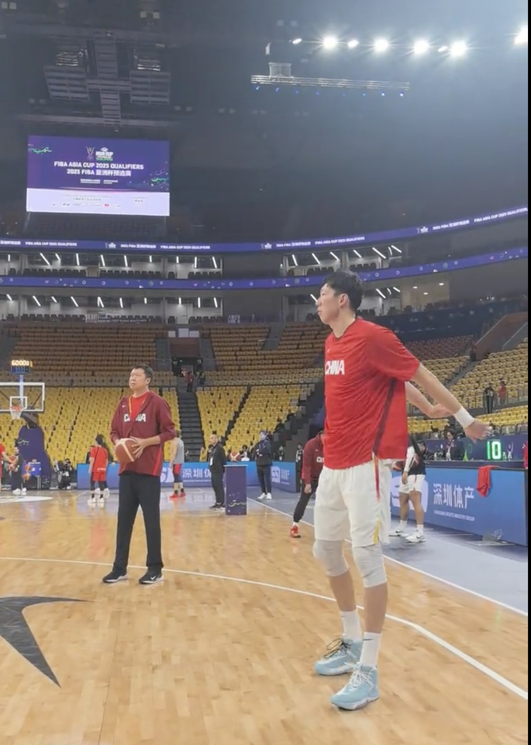 步行者外线得分难觅,教练组加强投篮训练的简单介绍 步行者外线得分难觅,教练组加强投篮训练的简单介绍