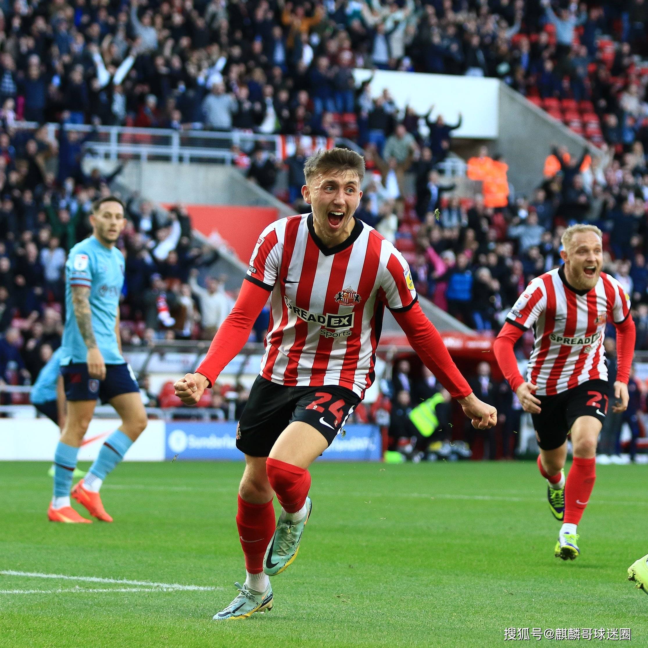 伯恩利客场惜败，近期状态低迷