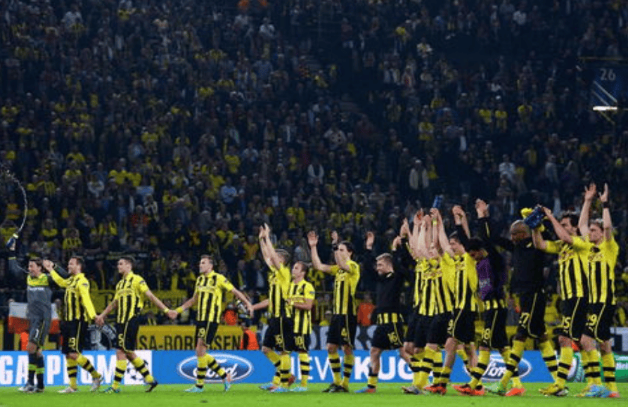 多特蒙德在德甲比赛中再度大获全胜，表现出色