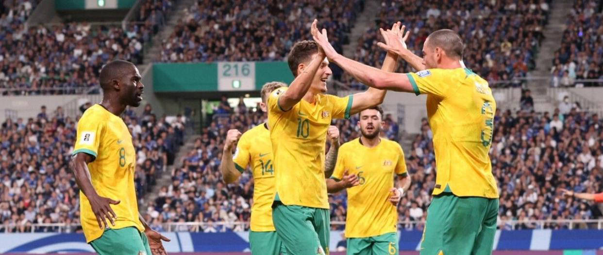 惊险比赛末段逆转，球队晋级