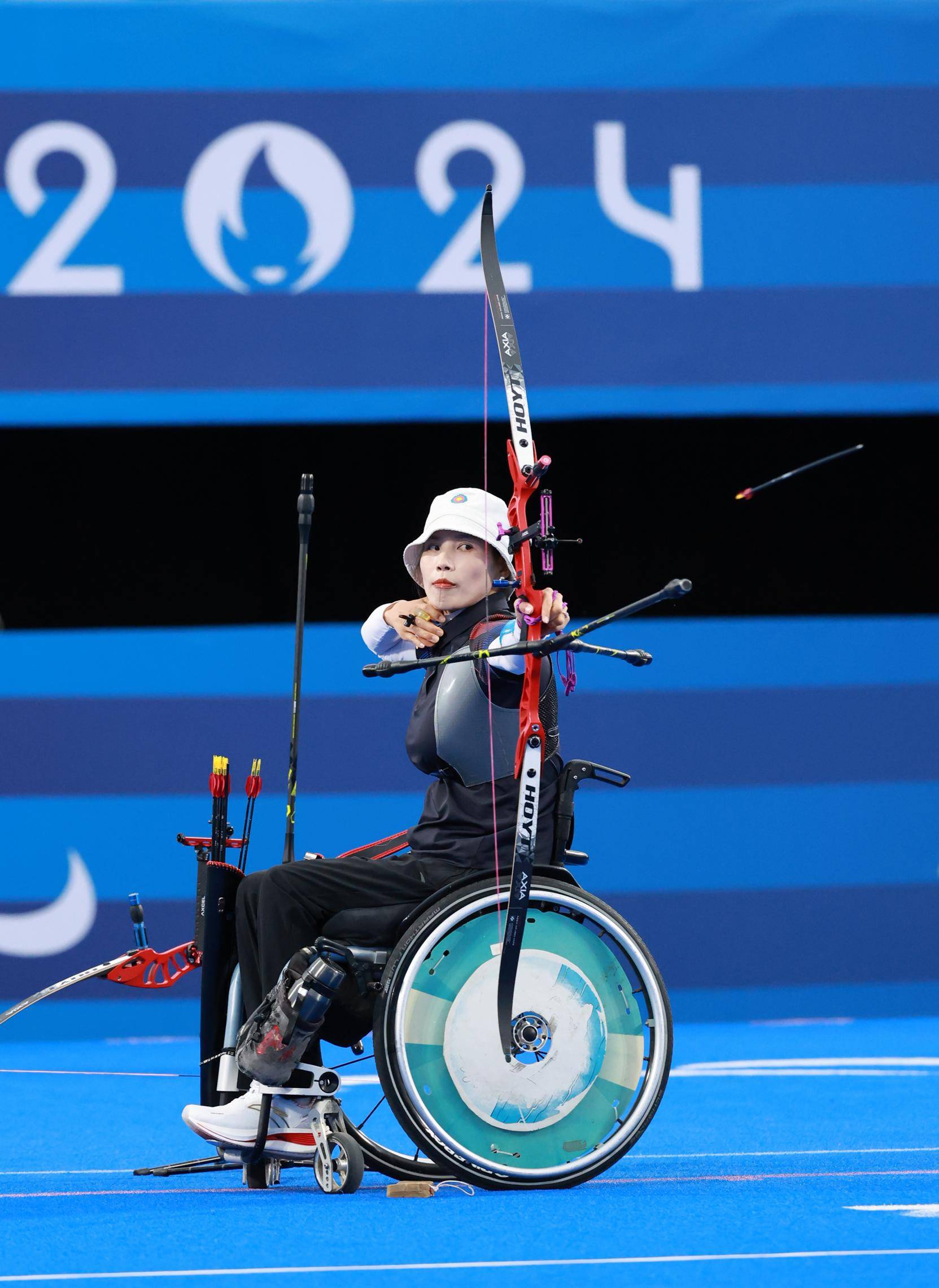 意大利选手夺得射箭银牌，表现出色