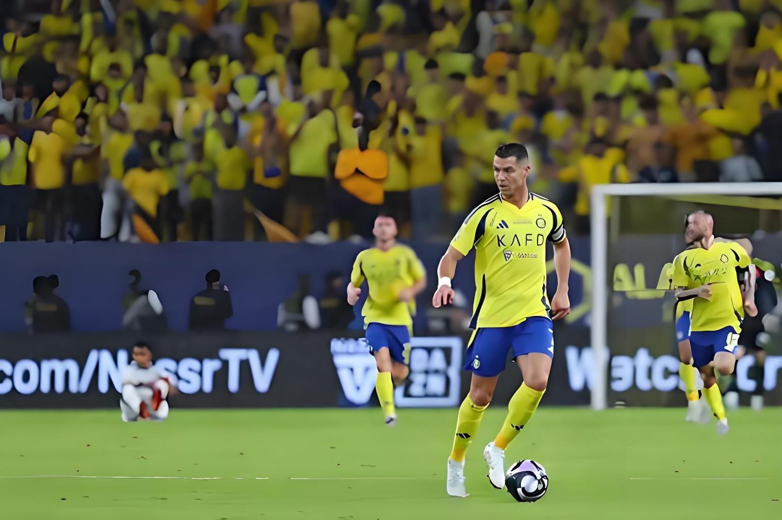 包含NBA焦点战:C罗vs拜仁,险胜引发比分揭晓的词条 包含NBA焦点战:C罗vs拜仁,险胜引发比分揭晓的词条