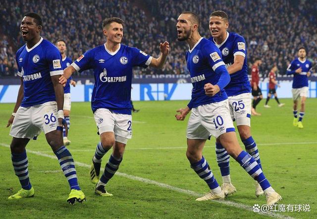 沙尔克主场惨遭门兴格拉德巴赫翻盘