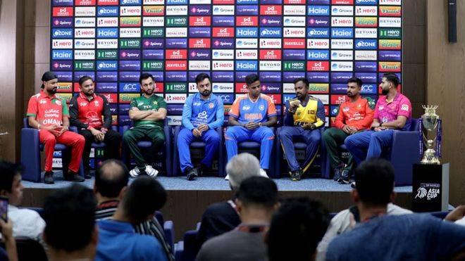 亚洲杯迎来宿敌之战,恩怨再续 亚洲杯迎来宿敌之战,恩怨再续