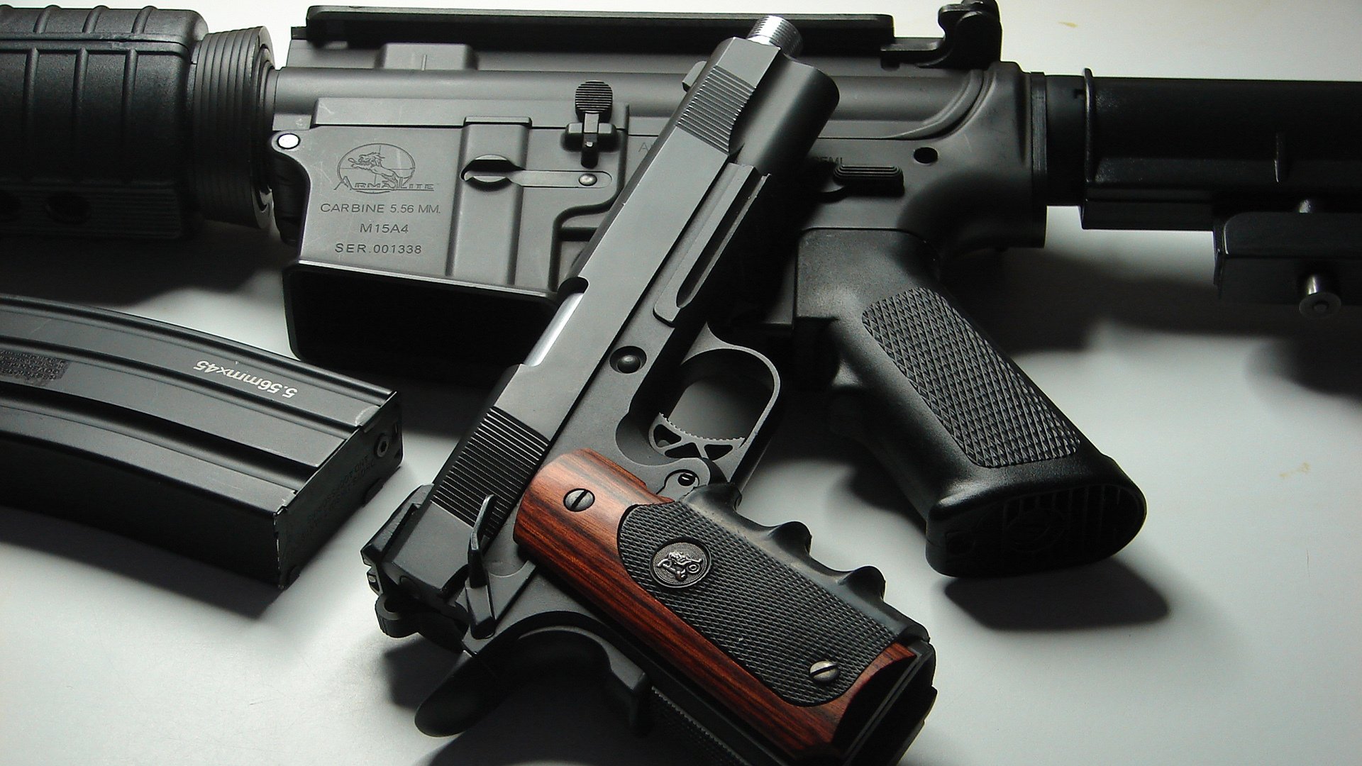 赫罗纳的黑马银河,当布克于西甲国家德比之夜闪耀