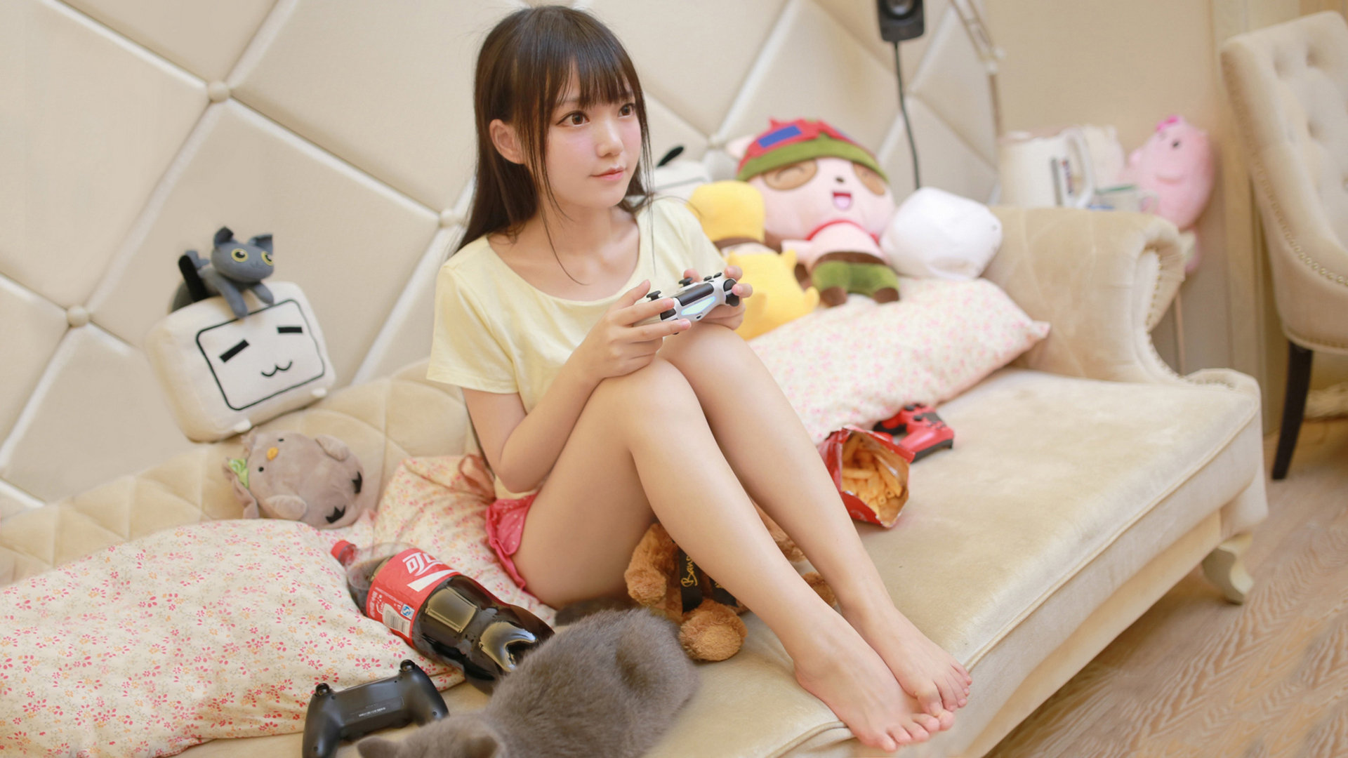 欧冠淘汰赛焦点战，国王连续得分压制火箭，晋级之路坦荡