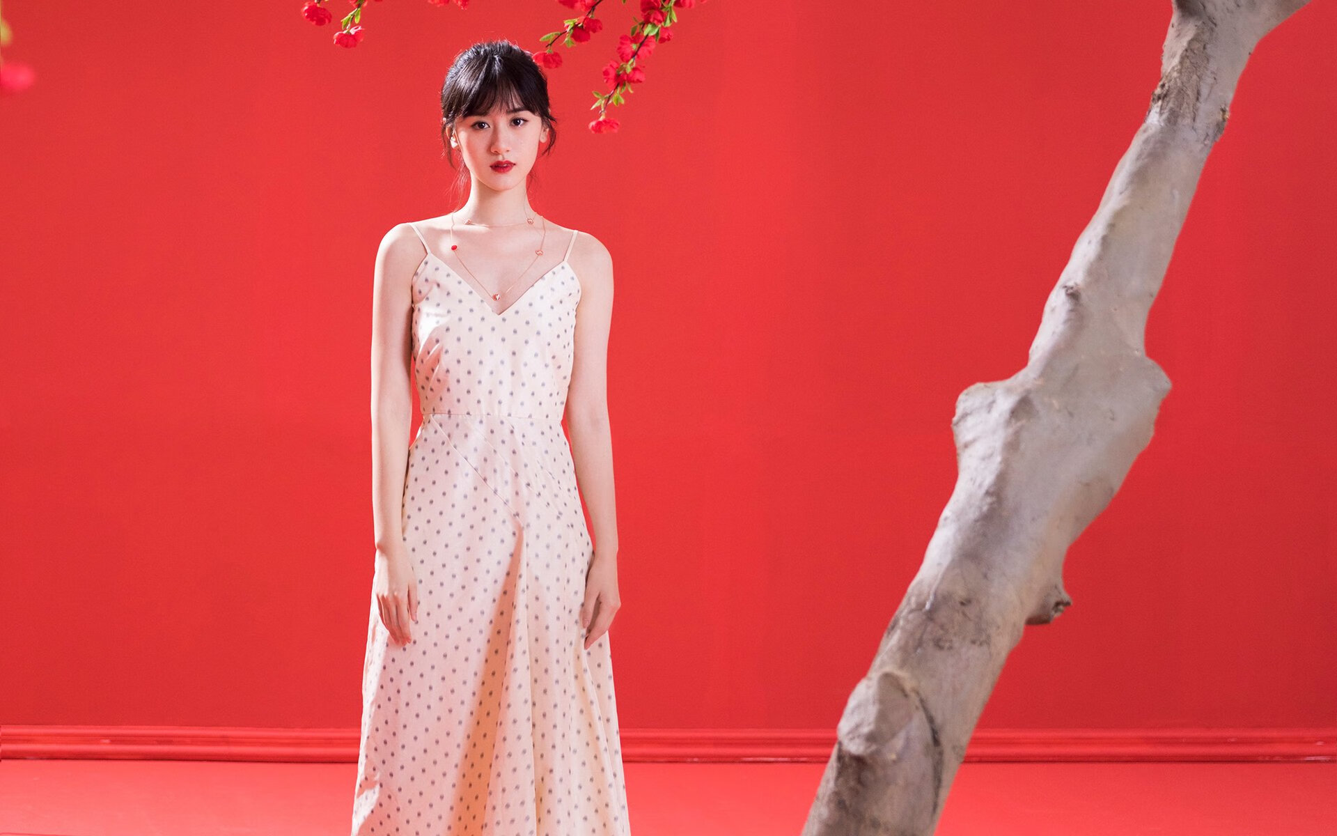 开云体育在线-布克封神！西甲国家德比之夜，他用完美表现征服伯纳乌